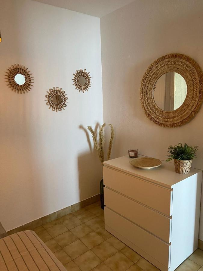 Au Petit Bonheur Vue Mer, Parking, 400M Plage 르 라방두 외부 사진